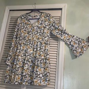 Altar’d State new with tag size small Ivory/Yellow dress